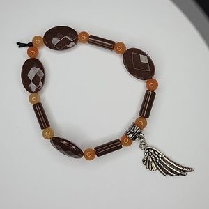 ☀️ Beaded Wing Bracelet